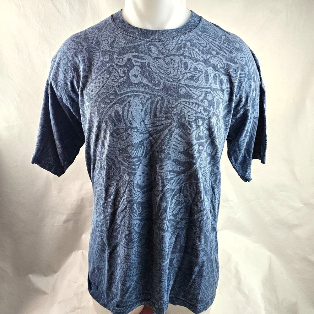 Bass Pro Shops T Shirt Men Large Blue Fishing Graphic Tee Outdoor All Over Print